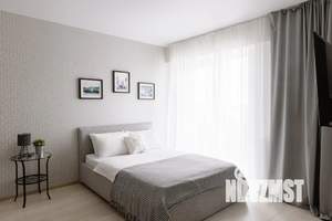 Студия квартира, посуточно, 33м2, 14/25 этаж