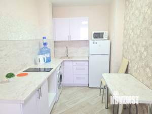 1-к квартира, посуточно, 45м2, 4/8 этаж