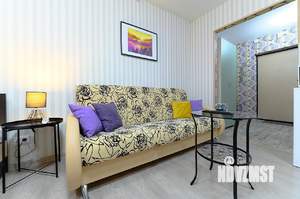 1-к квартира, посуточно, 38м2, 2/18 этаж