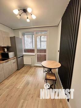 1-к квартира, посуточно, 37м2, 1/1 этаж