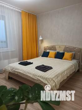 Студия квартира, посуточно, 38м2, 18/27 этаж