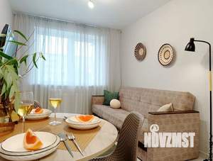 1-к квартира, посуточно, 35м2, 6/17 этаж