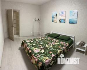 3-к квартира, посуточно, 101м2, 1/1 этаж