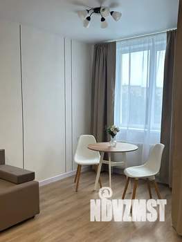 Студия квартира, посуточно, 35м2, 6/24 этаж