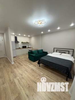 Студия квартира, посуточно, 36м2, 2/28 этаж