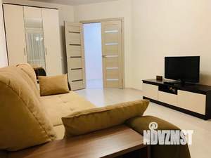 1-к квартира, посуточно, 45м2, 3/17 этаж