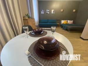 Студия квартира, посуточно, 35м2, 1/17 этаж