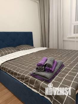 1-к квартира, посуточно, 39м2, 18/25 этаж