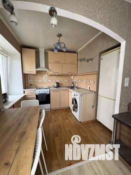 3-к квартира, посуточно, 58м2, 1/1 этаж