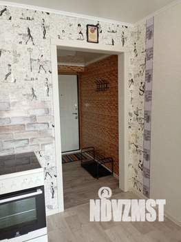 Студия квартира, посуточно, 27м2, 3/12 этаж