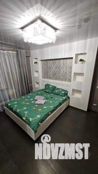 2-к квартира, посуточно, 54м2, 9/18 этаж