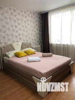 1-к квартира, посуточно, 39м2, 2/10 этаж