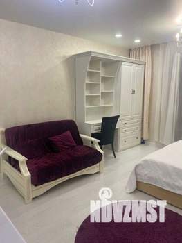 1-к квартира, посуточно, 32м2, 1/1 этаж