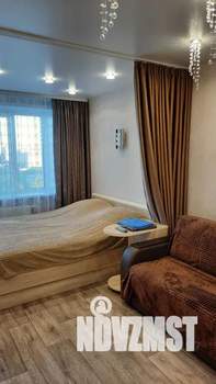 1-к квартира, посуточно, 35м2, 16/18 этаж