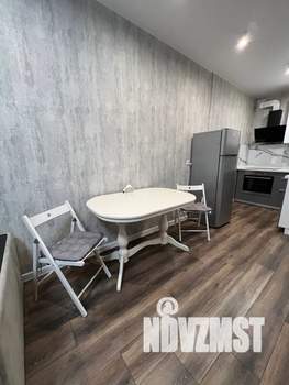 1-к квартира, посуточно, 48м2, 3/22 этаж