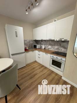 1-к квартира, посуточно, 34м2, 7/17 этаж