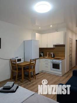 Студия квартира, посуточно, 25м2, 9/18 этаж