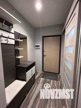 Студия квартира, посуточно, 30м2, 10/18 этаж
