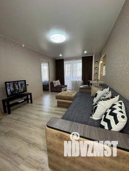 3-к квартира, посуточно, 58м2, 1/1 этаж