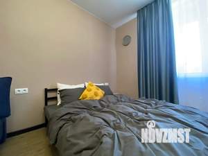 Студия квартира, посуточно, 33м2, 1/18 этаж