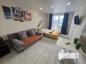 Студия квартира, посуточно, 39м2, 3/17 этаж