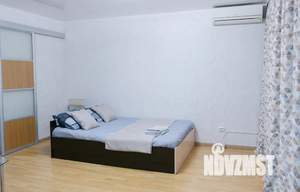 1-к квартира, посуточно, 35м2, 2/6 этаж