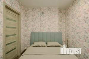 1-к квартира, посуточно, 40м2, 4/9 этаж