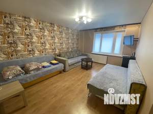 3-к квартира, посуточно, 60м2, 1/9 этаж
