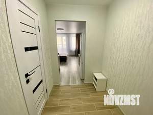 Студия квартира, посуточно, 28м2, 7/18 этаж