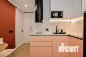 Студия квартира, посуточно, 25м2, 11/17 этаж