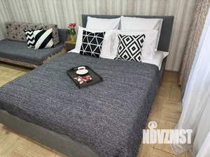 Студия квартира, посуточно, 25м2, 9/17 этаж