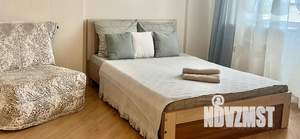 Студия квартира, посуточно, 30м2, 12/18 этаж