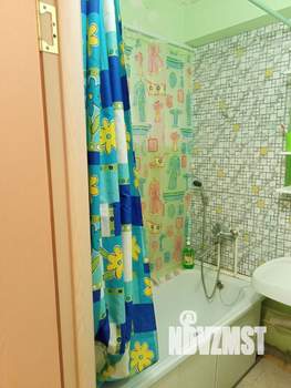 Студия квартира, посуточно, 25м2, 2/17 этаж