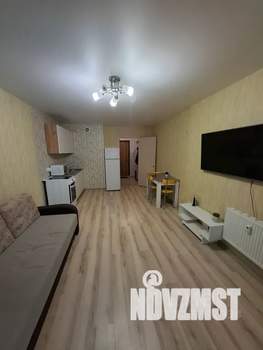 Студия квартира, посуточно, 28м2, 2/17 этаж