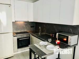 2-к квартира, посуточно, 42м2, 1/1 этаж