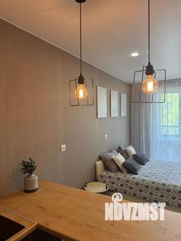 Студия квартира, посуточно, 28м2, 3/17 этаж