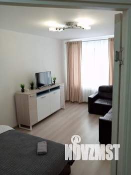 1-к квартира, посуточно, 37м2, 5/17 этаж