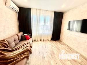 2-к квартира, посуточно, 42м2, 21/24 этаж