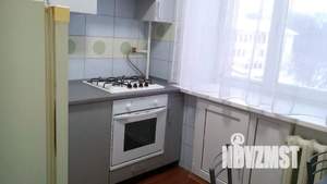 1-к квартира, посуточно, 32м2, 4/5 этаж