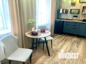 1-к квартира, посуточно, 45м2, 2/18 этаж