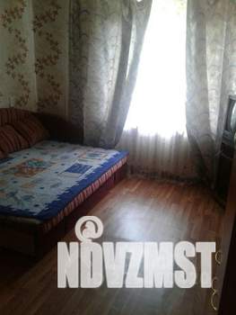 1-к квартира, посуточно, 32м2, 1/9 этаж