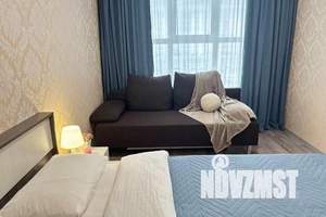 1-к квартира, посуточно, 38м2, 4/25 этаж