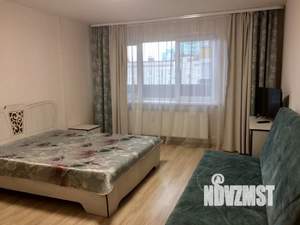 1-к квартира, посуточно, 43м2, 9/18 этаж