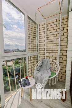 2-к квартира, посуточно, 37м2, 13/20 этаж