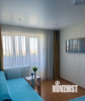 1-к квартира, посуточно, 37м2, 17/17 этаж
