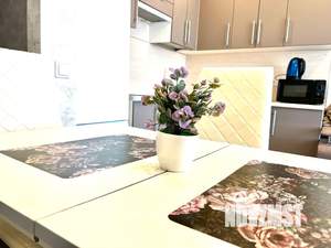 2-к квартира, посуточно, 42м2, 21/24 этаж