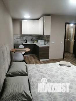 Студия квартира, посуточно, 28м2, 5/18 этаж