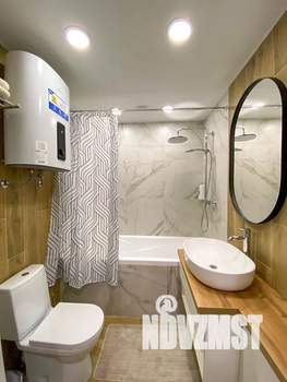 1-к квартира, посуточно, 40м2, 1/21 этаж