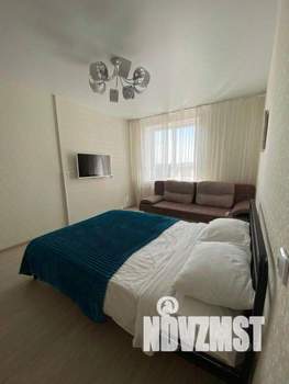 1-к квартира, посуточно, 37м2, 1/1 этаж