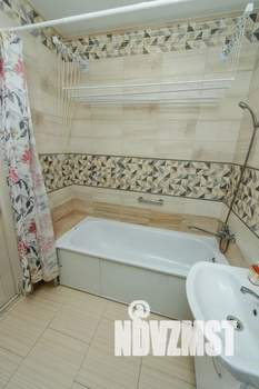 Студия квартира, посуточно, 30м2, 2/17 этаж